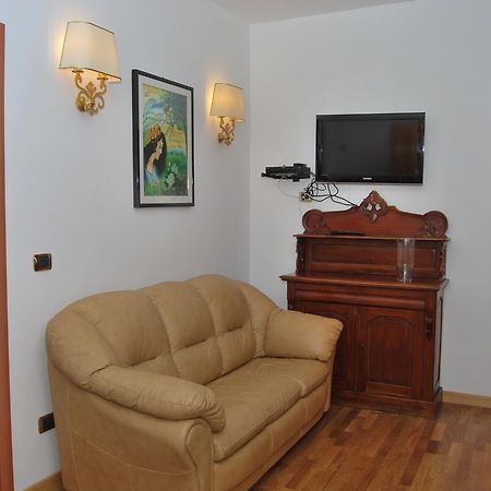 Arzuni B&B Civitella Roveto 외부 사진