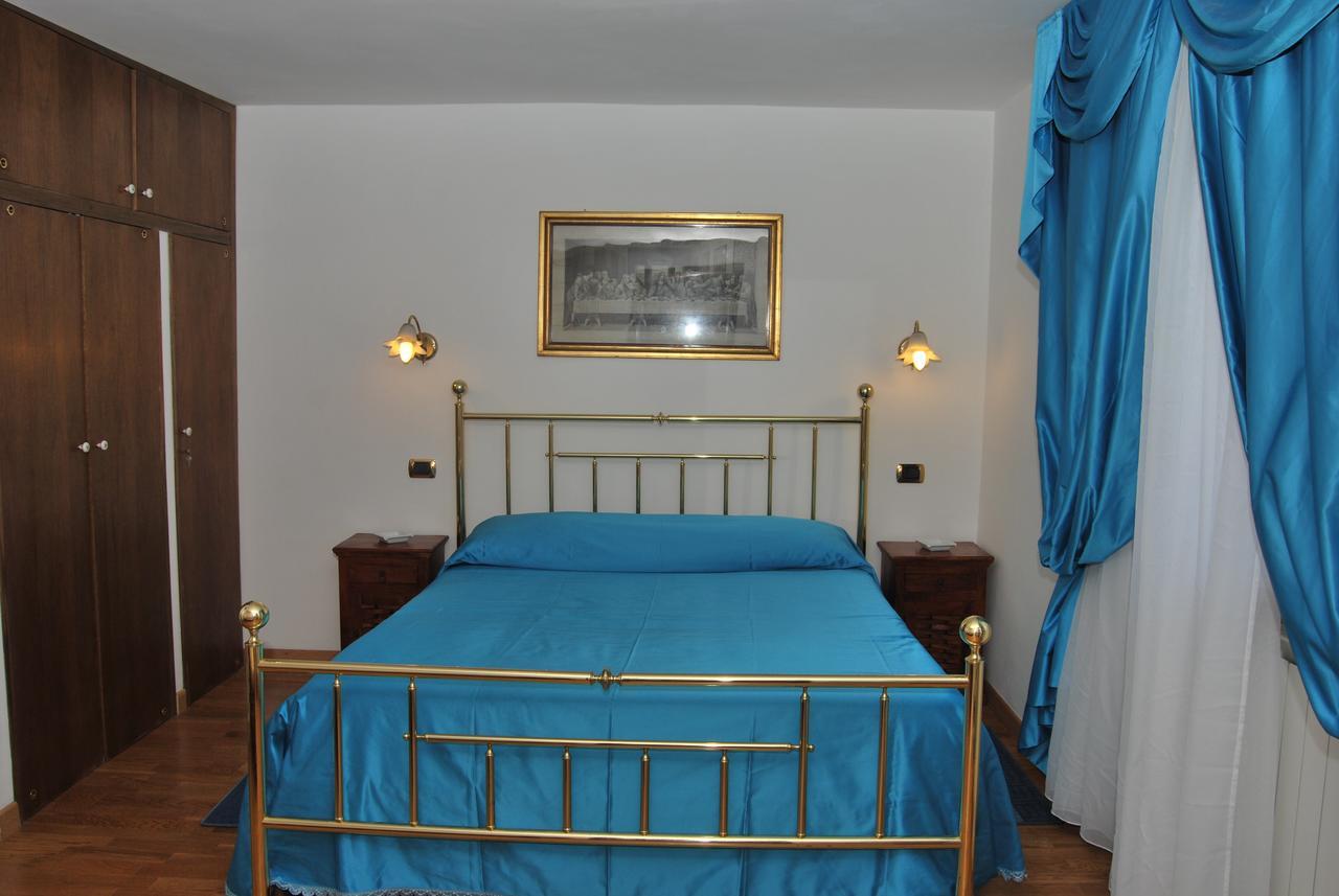 Arzuni B&B Civitella Roveto 외부 사진