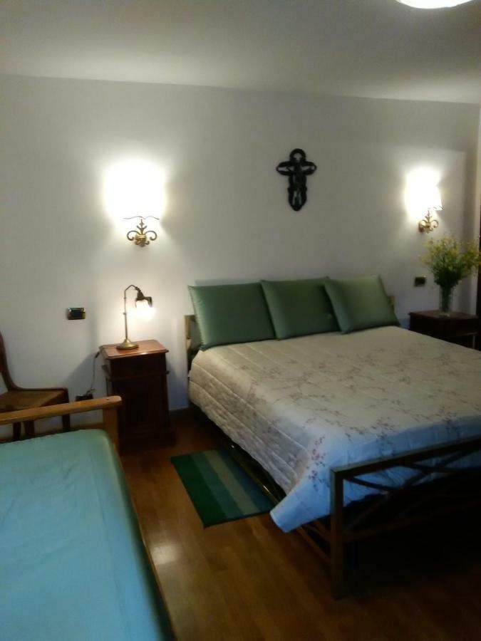 Arzuni B&B Civitella Roveto 외부 사진